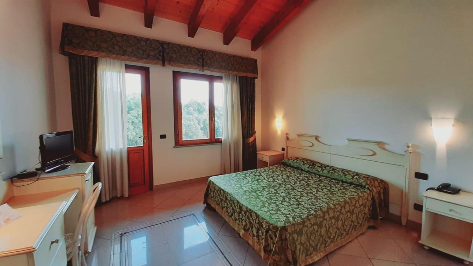 Sa Rocca Sport E Resort Guspini Bagian luar foto